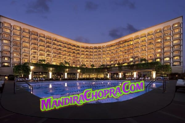 escorts service near hotel taj palace chanakyapuri